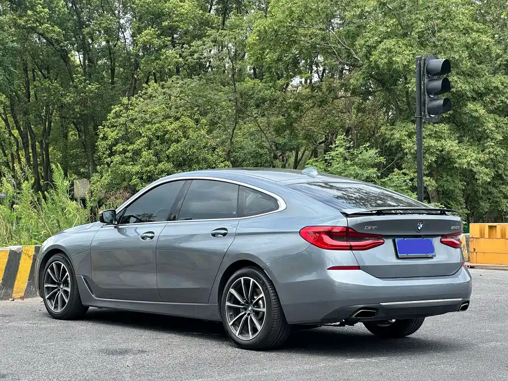 BMW 6 Series GT — миниатюра 3