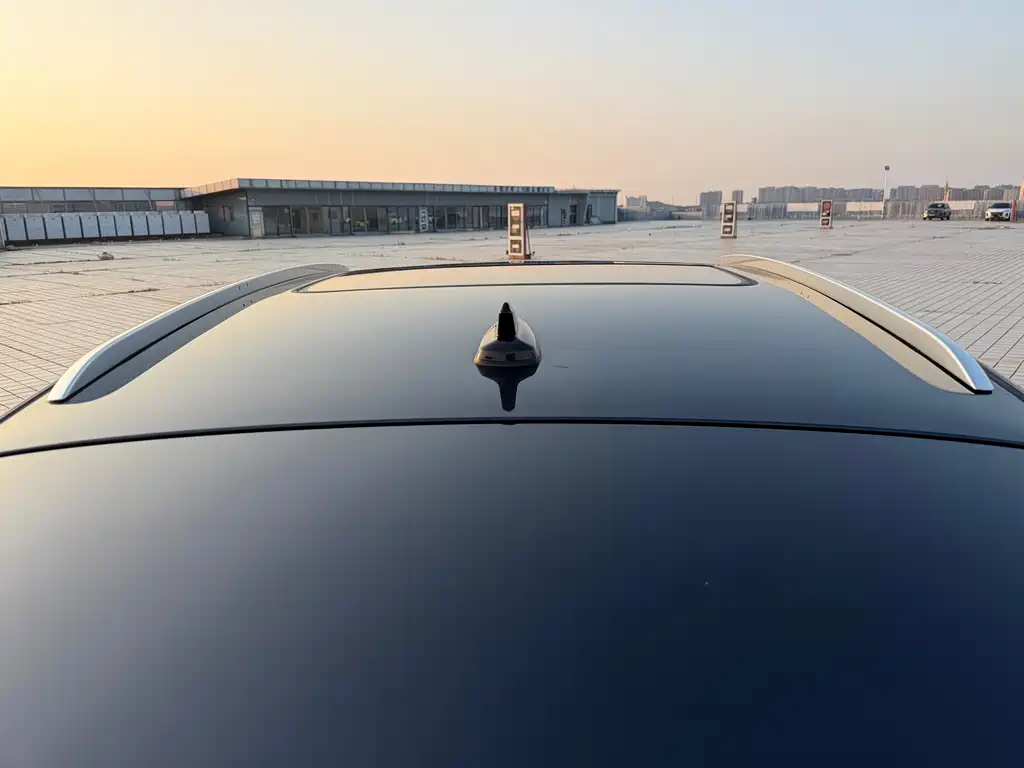 Audi Q4 e-tron — миниатюра 12