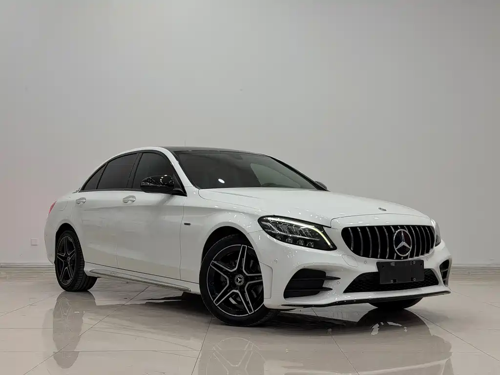 Mercedes-Benz C-Class 2022