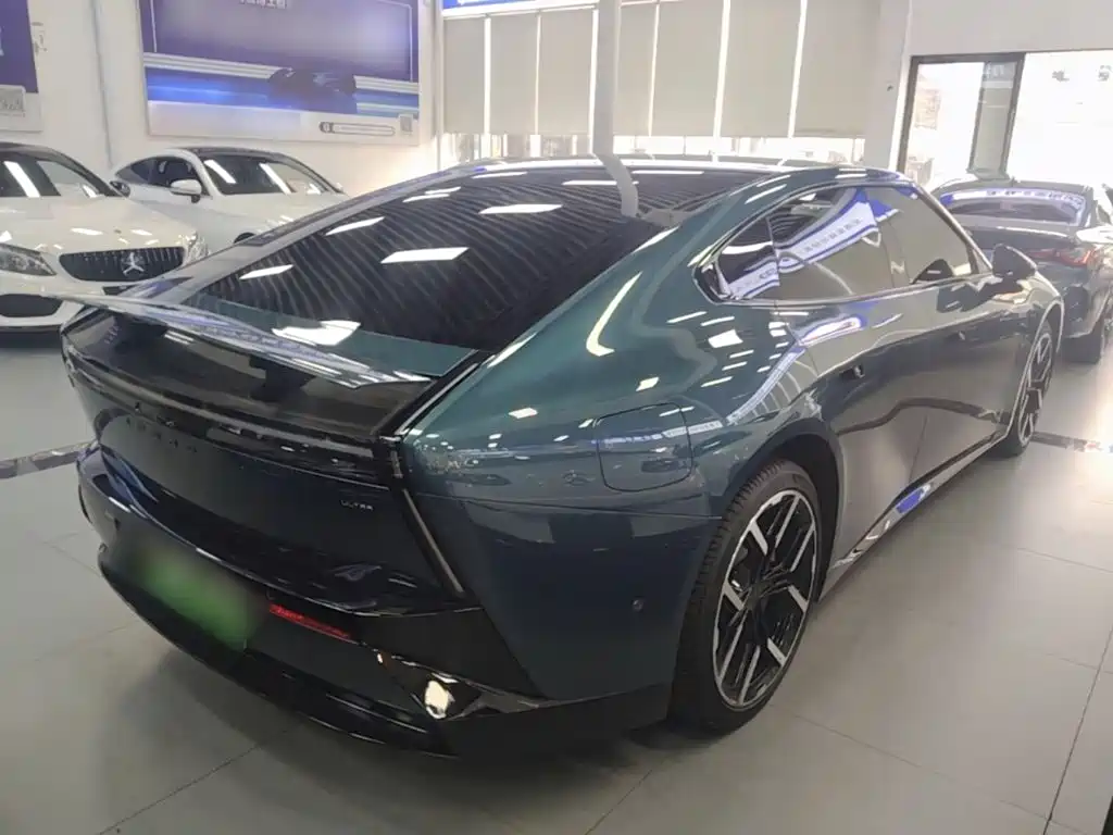 XPeng P7 — миниатюра 7
