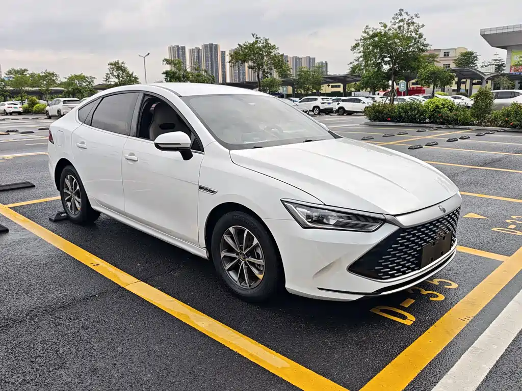 BYD Qin PLUS — миниатюра 3