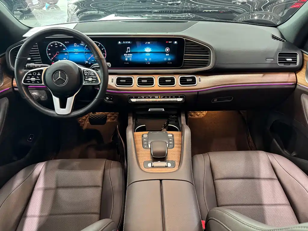 Mercedes-Benz GLS — миниатюра 9