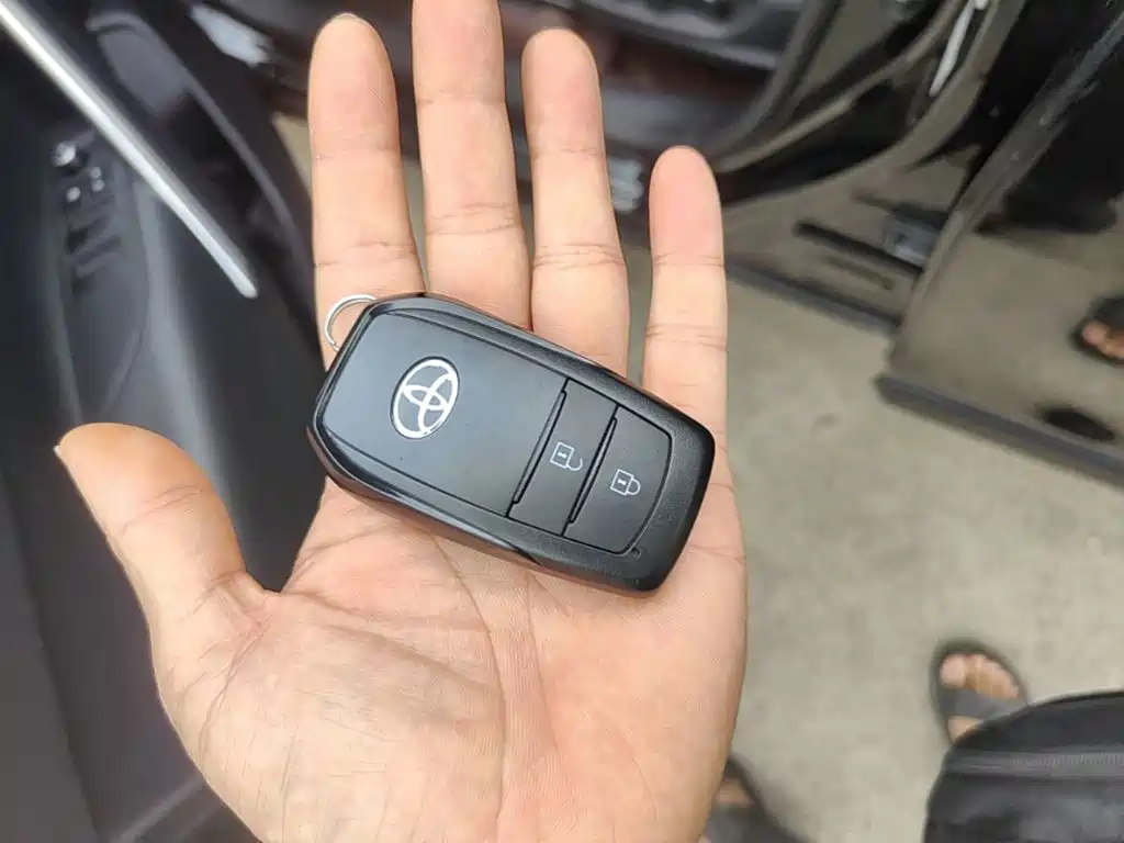 Toyota Frontlander — миниатюра 9