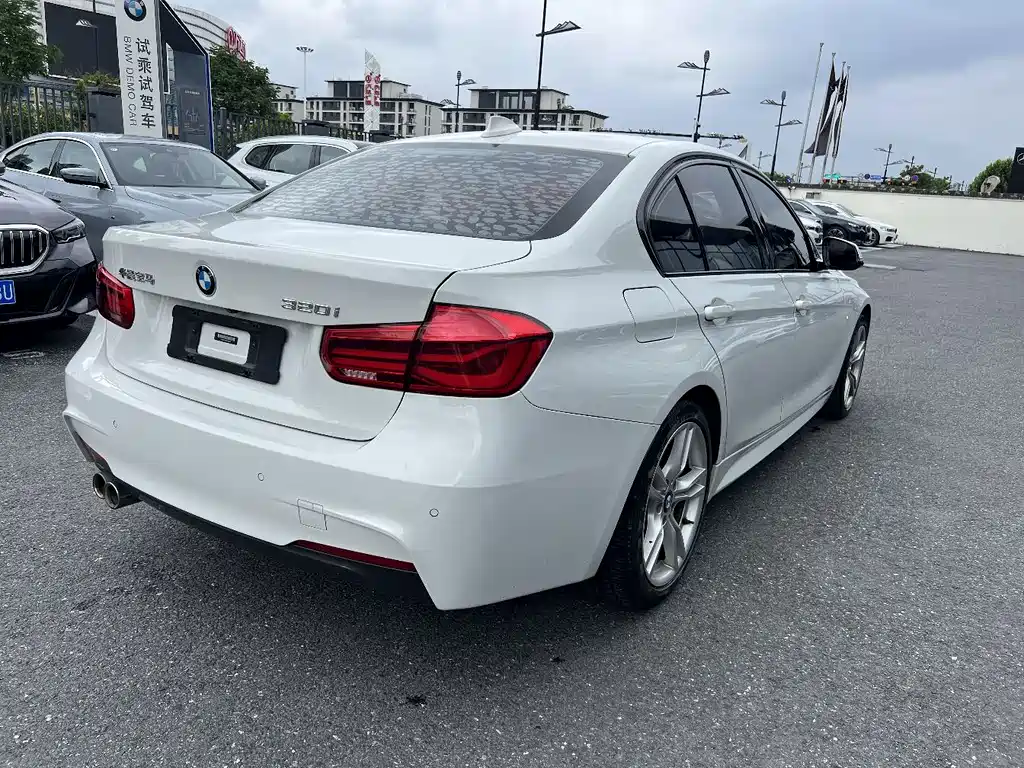 BMW 3 Series 3 2019 320i M Sport