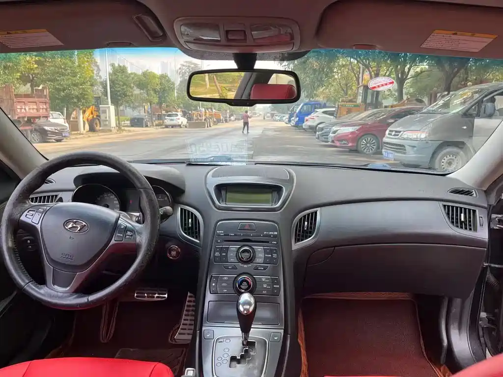 Hyundai Genesis Coupe — миниатюра 4