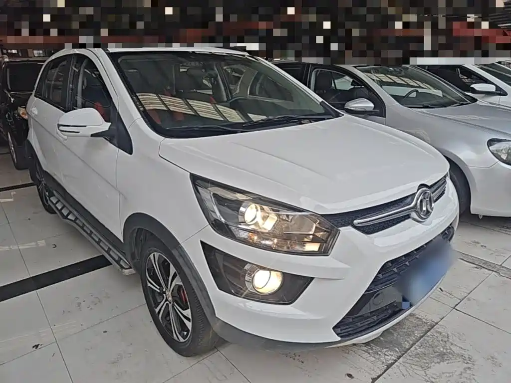 BAIC Senova X25 — миниатюра 4
