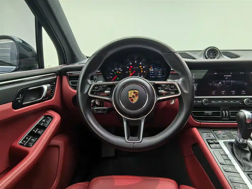 Porsche Macan — миниатюра 32