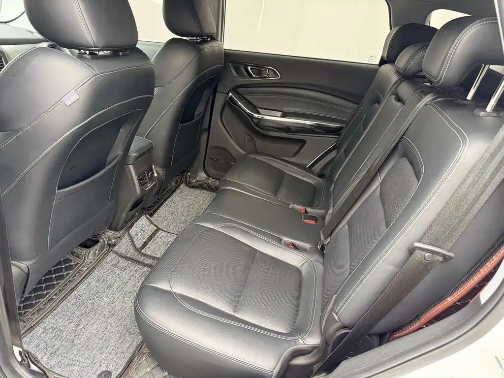 Chery Tiggo 8 — миниатюра 6