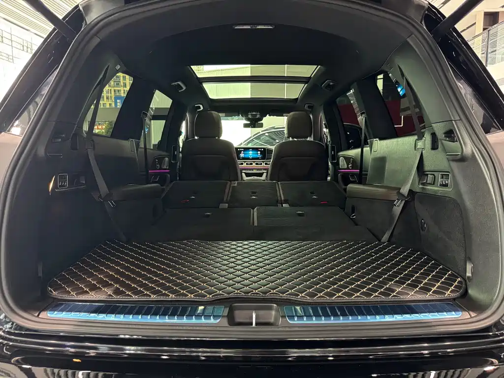Mercedes-Benz GLS — миниатюра 20