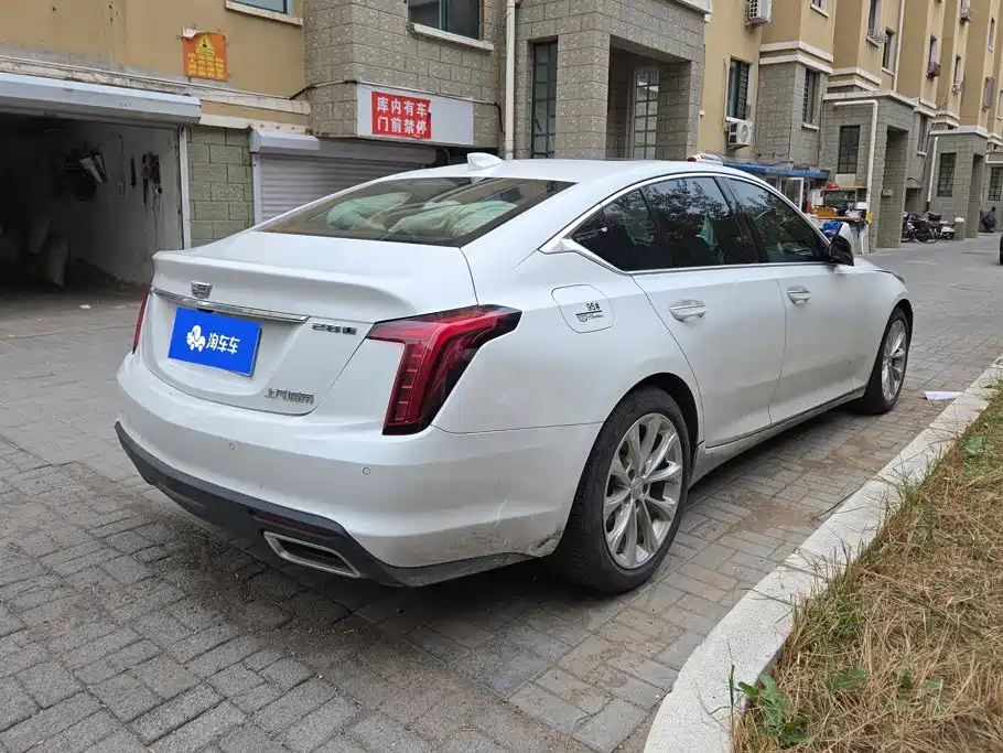 Cadillac CT5 — миниатюра 3