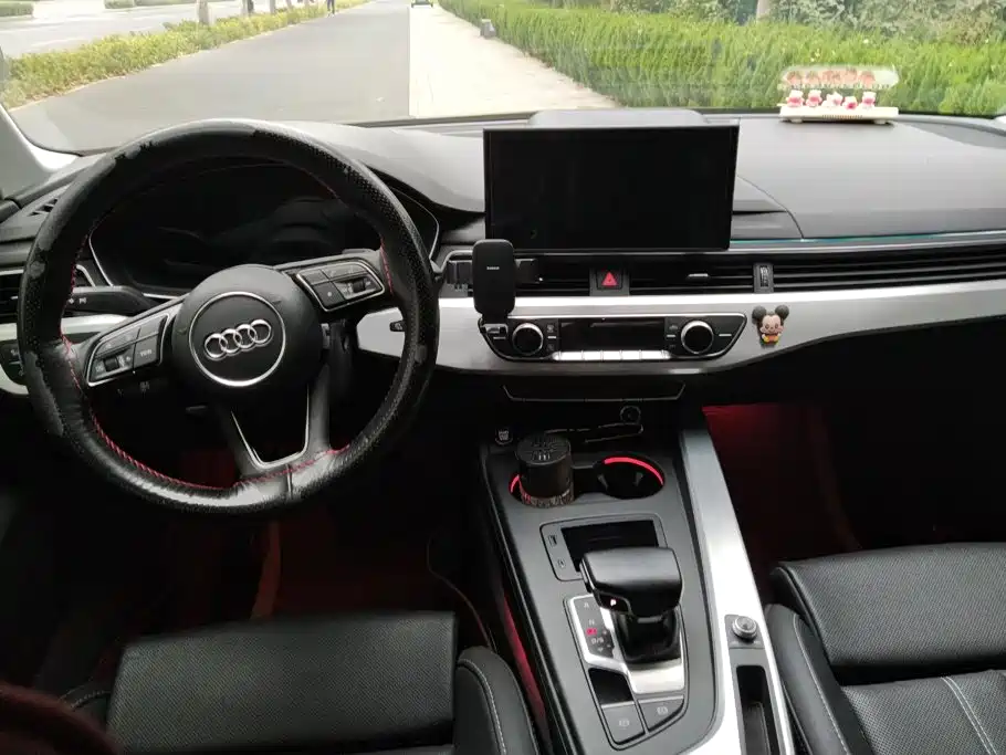Audi A4L — миниатюра 12