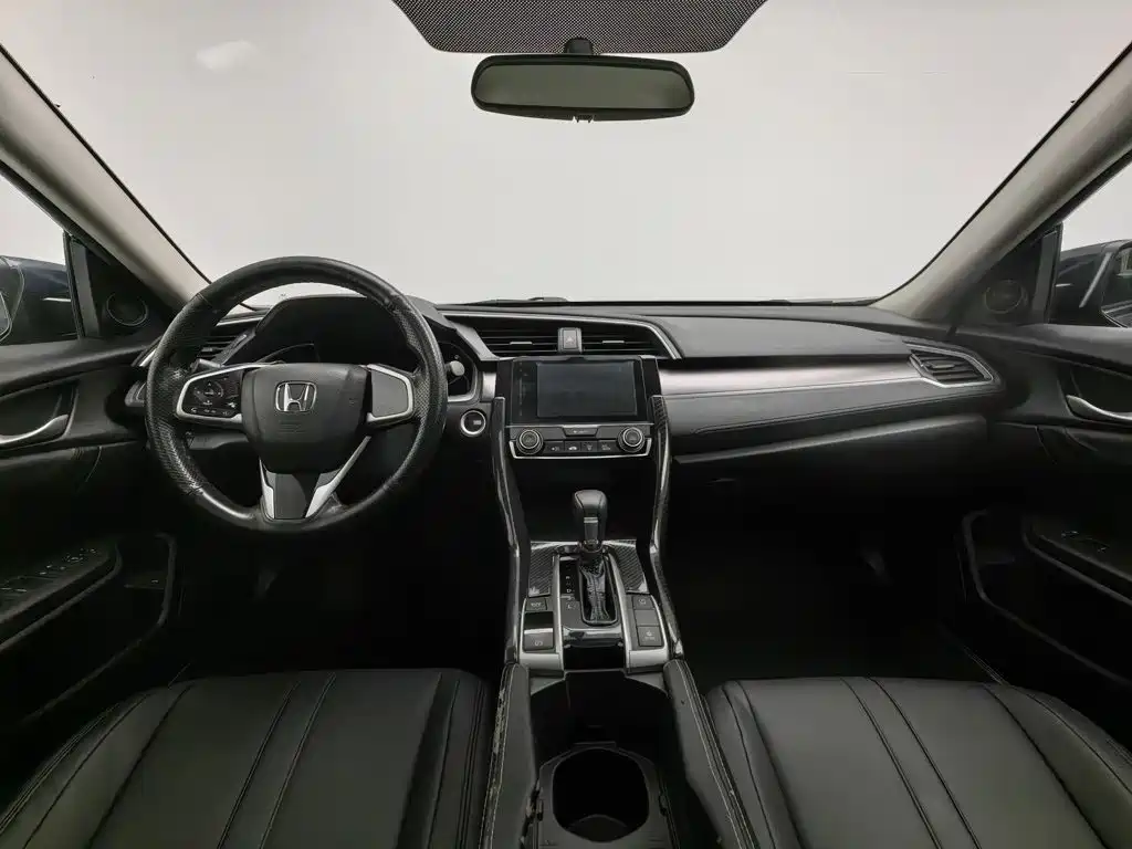 Honda Civic — миниатюра 5