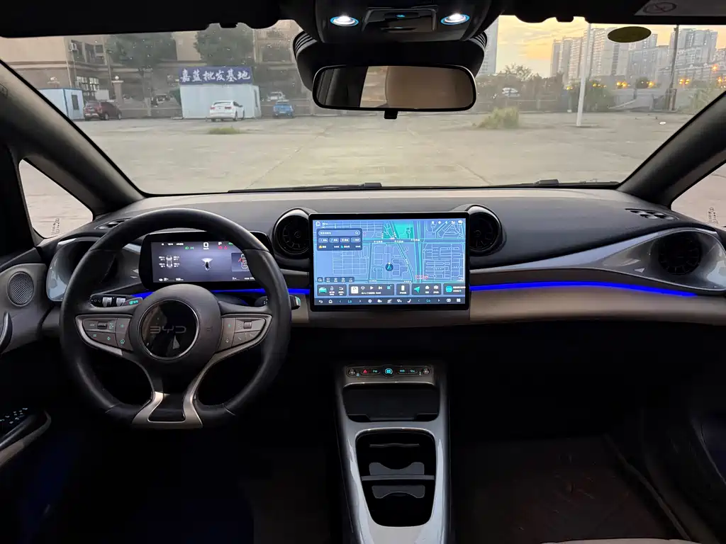 BYD Dolphin — миниатюра 14