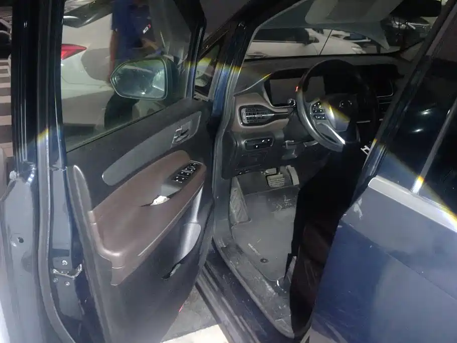 GAC Motor Trumpchi M6 — миниатюра 7