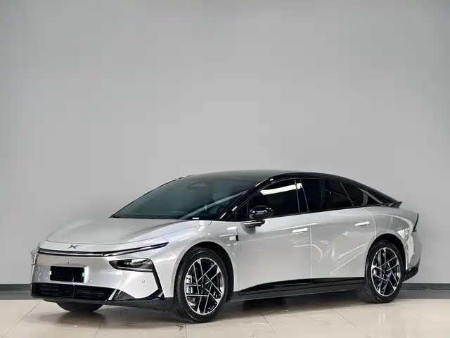 2025 Xpeng P7