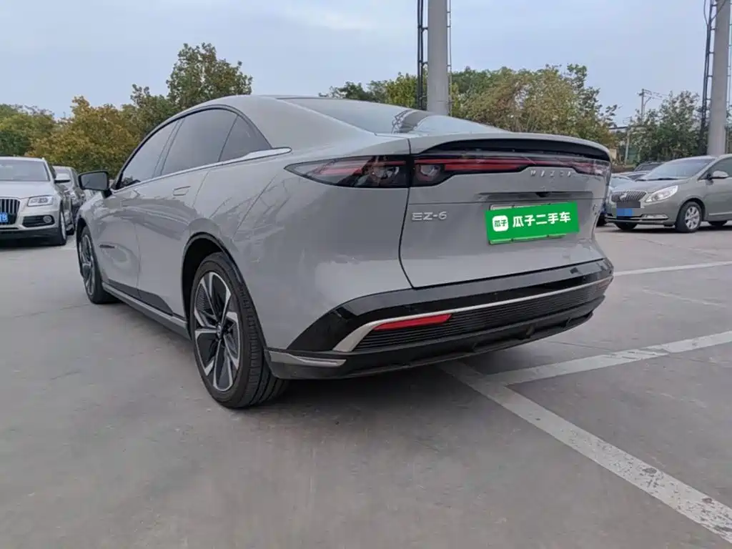 Mazda EZ-6 — миниатюра 5