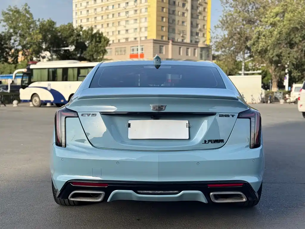 Cadillac CT5 — миниатюра 11