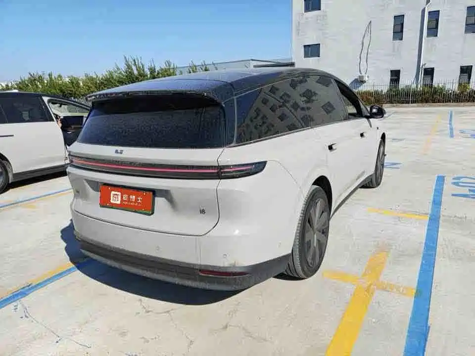 Li Auto Li i8 — миниатюра 2