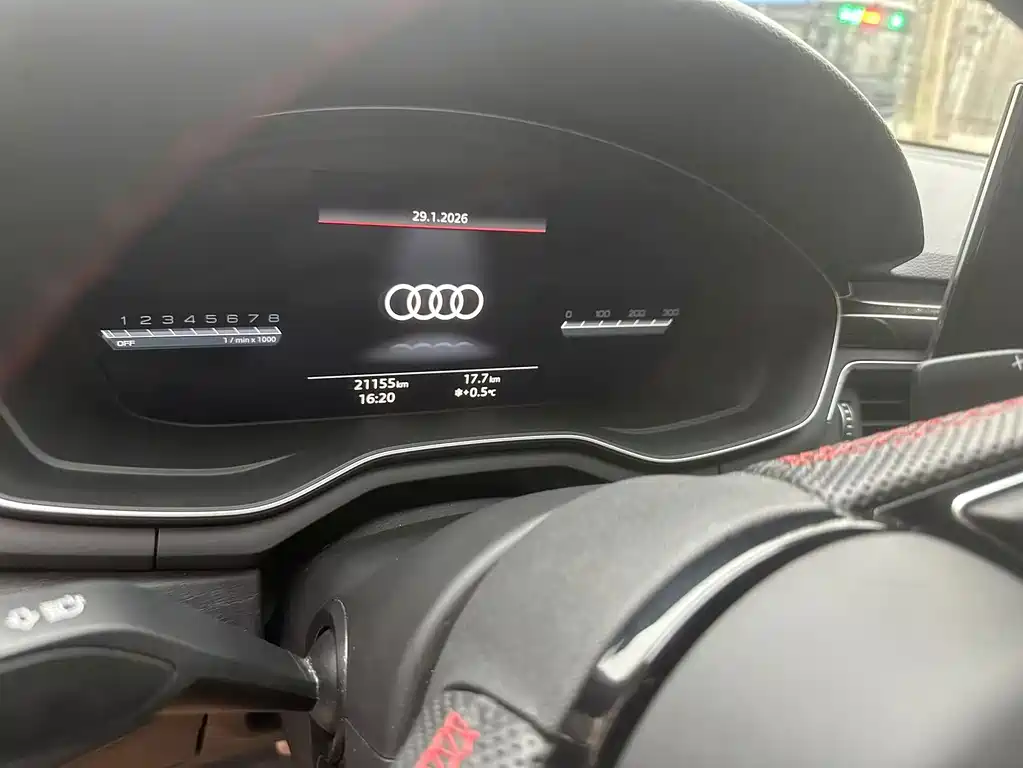 Audi A4L — миниатюра 5