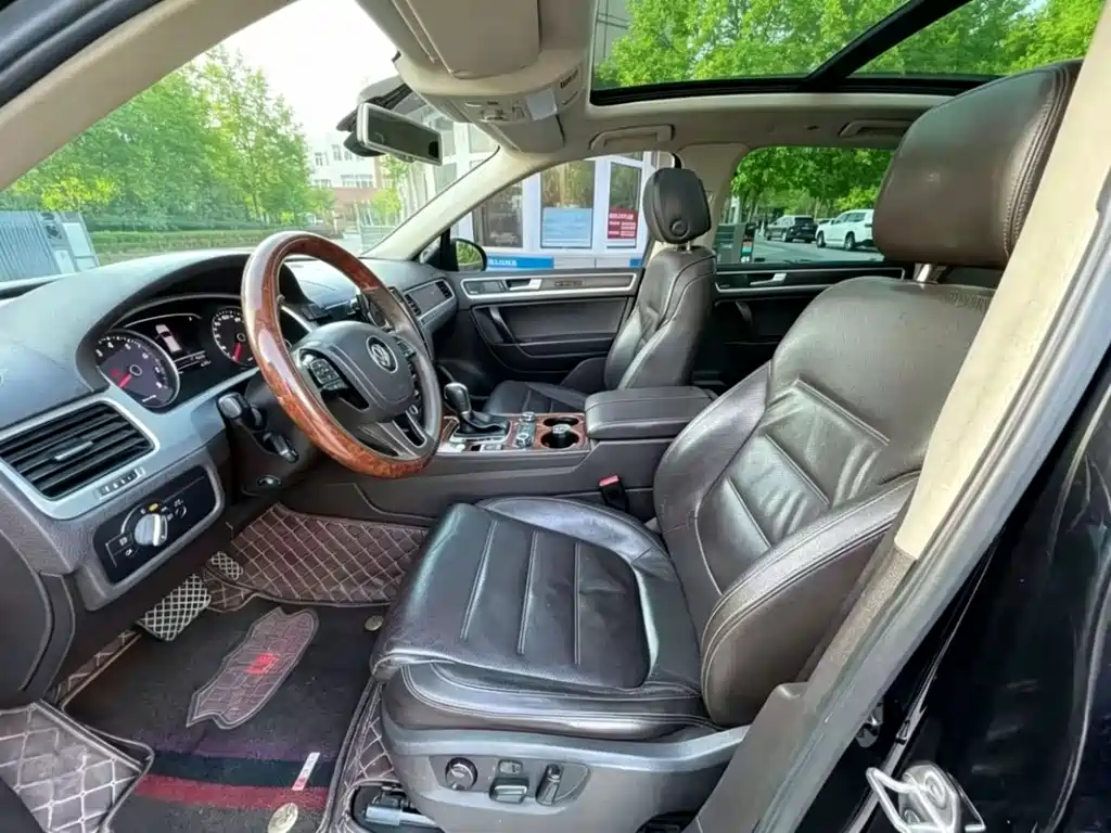 Volkswagen Touareg 2011 3.0TSI