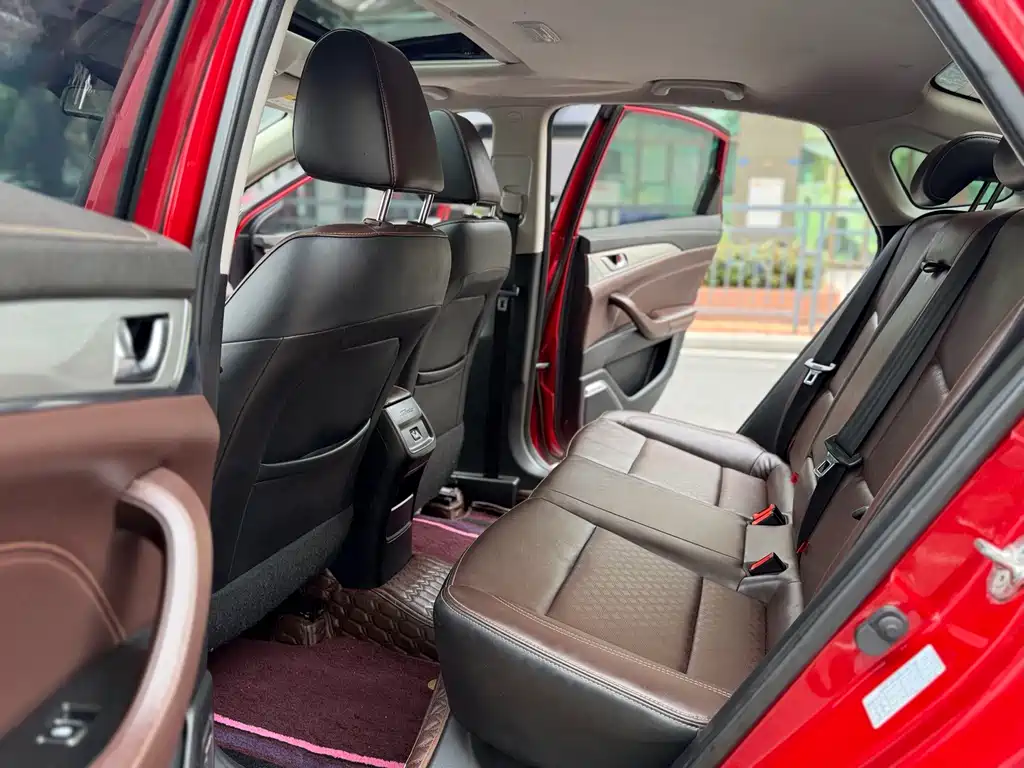 Changan Eado — миниатюра 6