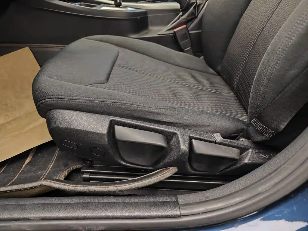 BMW 1 Series 1 2013 116i Lead