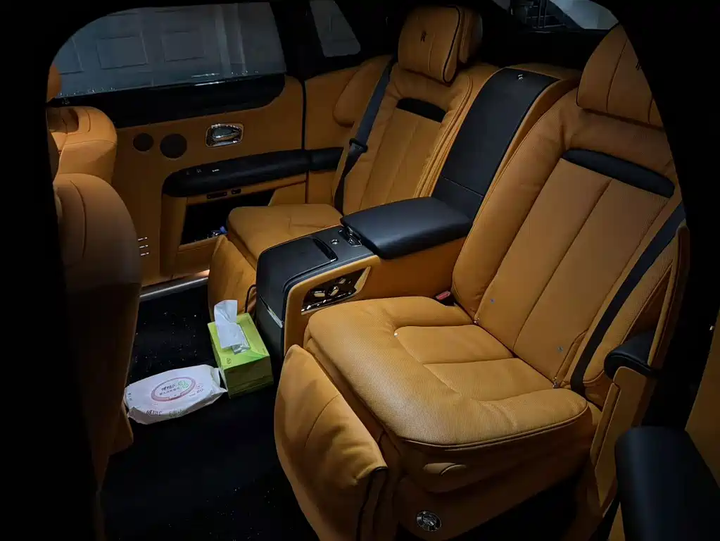 Rolls-Royce Ghost — миниатюра 6