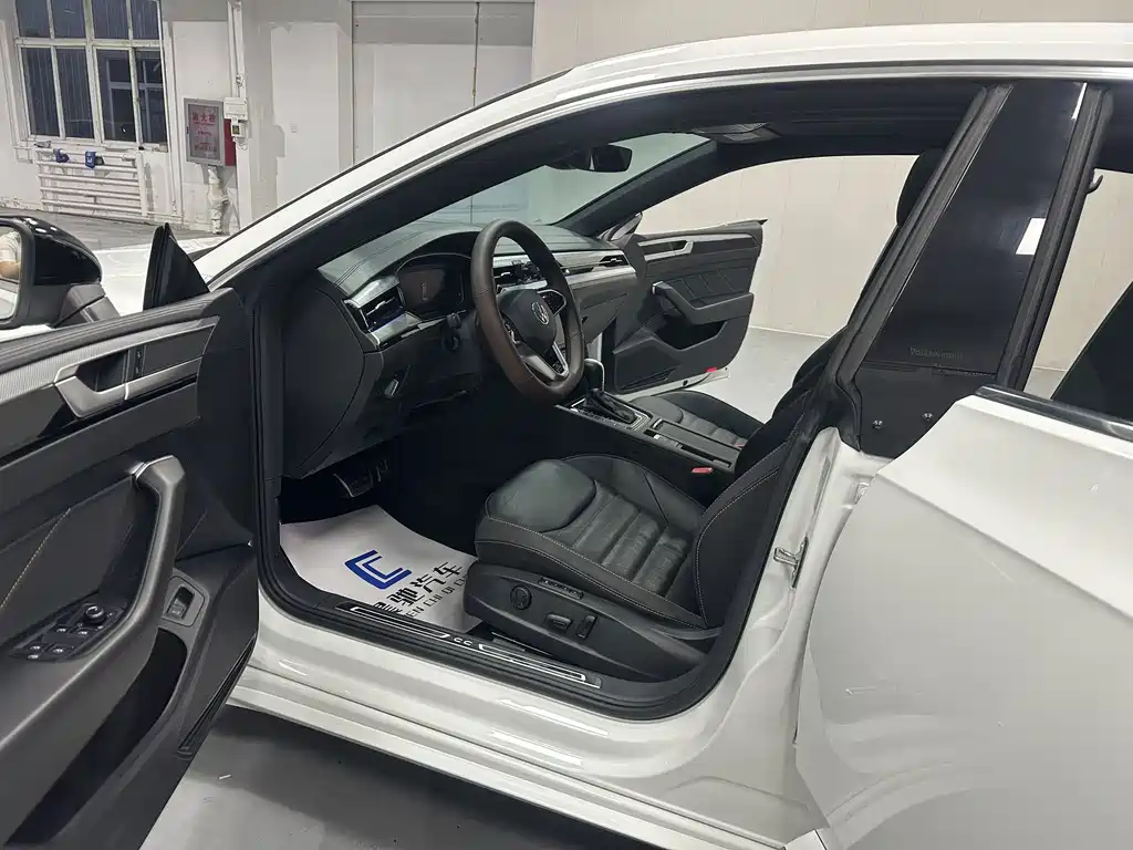 Volkswagen CC — миниатюра 10
