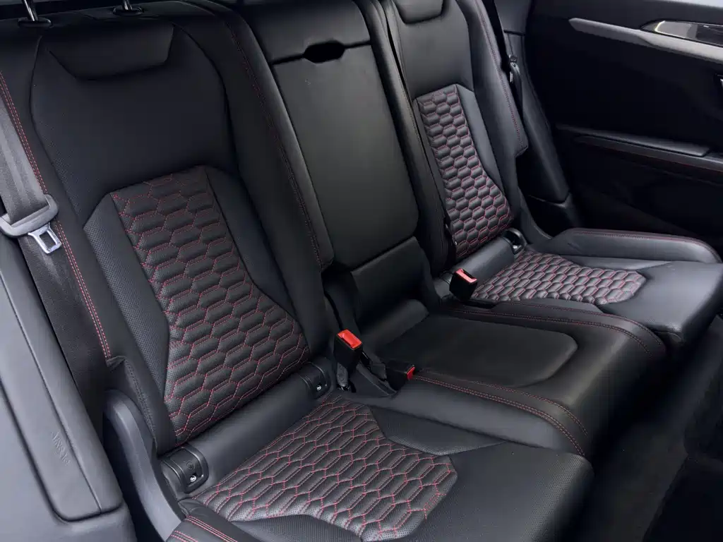 Lamborghini Urus — миниатюра 29