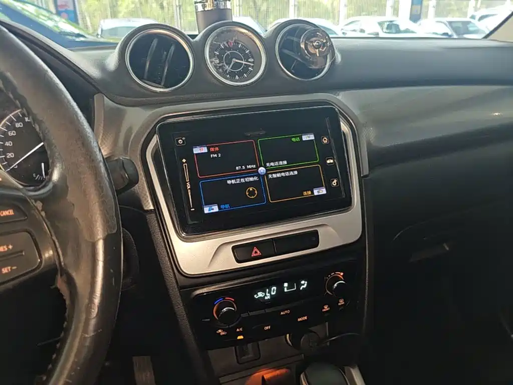 Suzuki Vitara — миниатюра 13