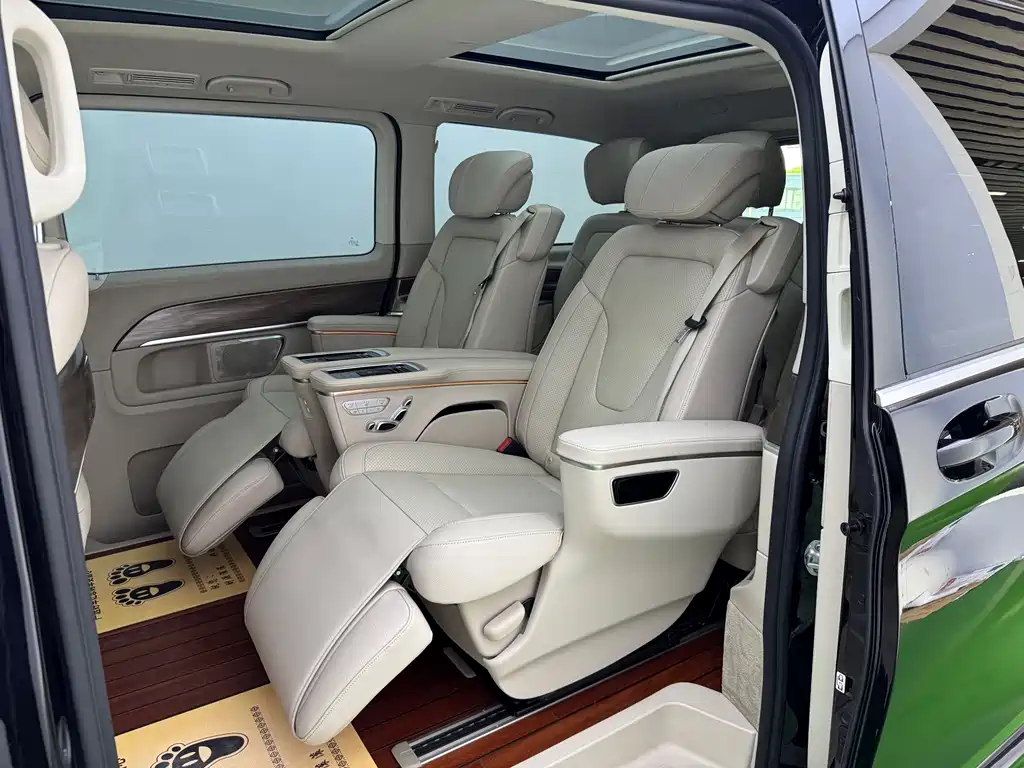 Mercedes-Benz V-Class — миниатюра 6