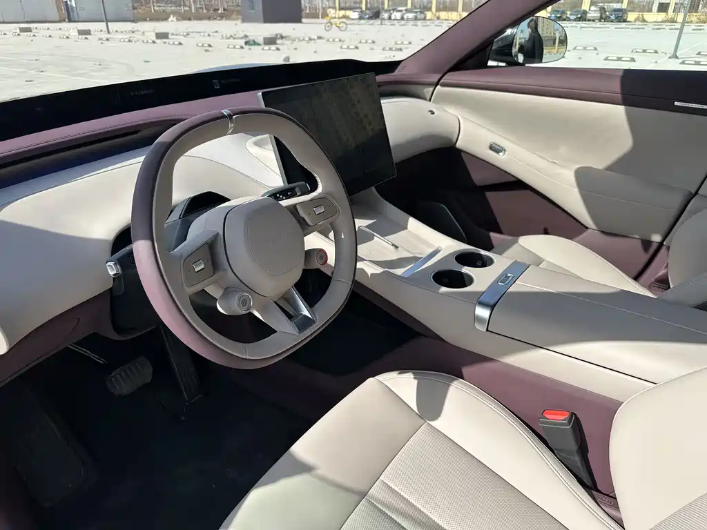 XIAOMI CAR XIAOMI YU7