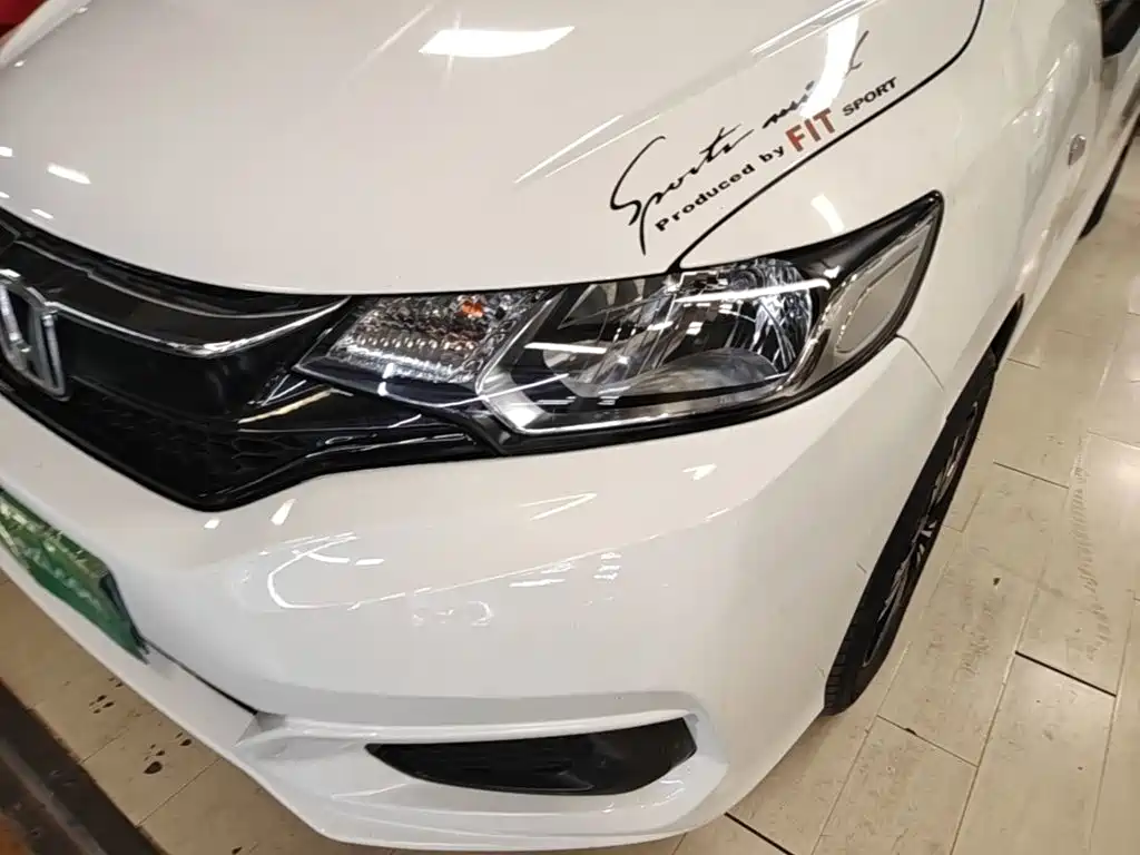 Honda Fit — миниатюра 24