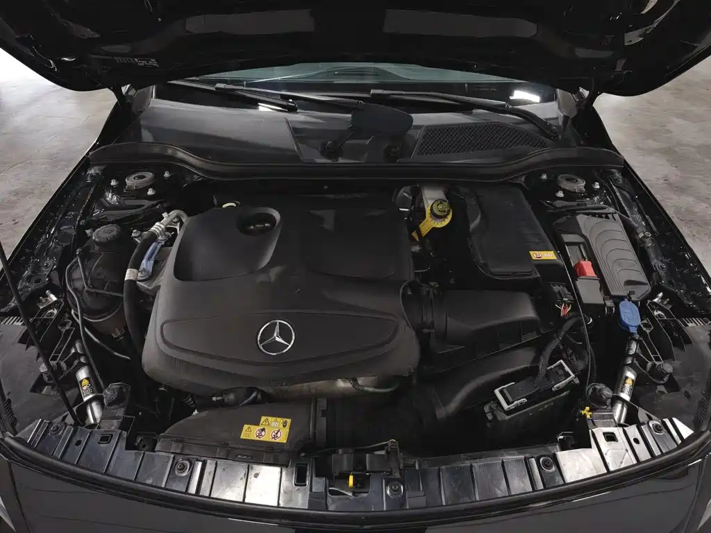 Mercedes-Benz GLA — миниатюра 6
