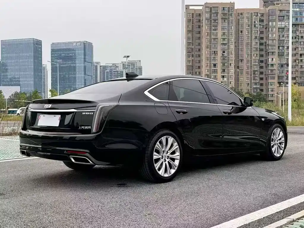 CADILLAC CT6