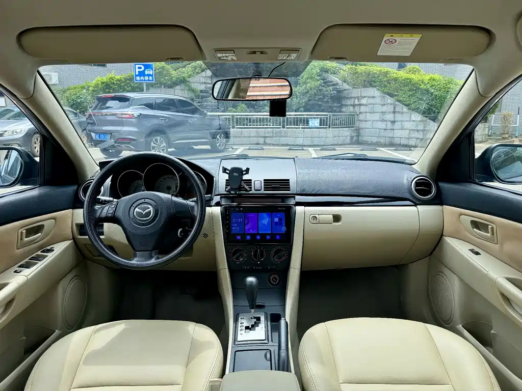 Mazda 3 — миниатюра 9