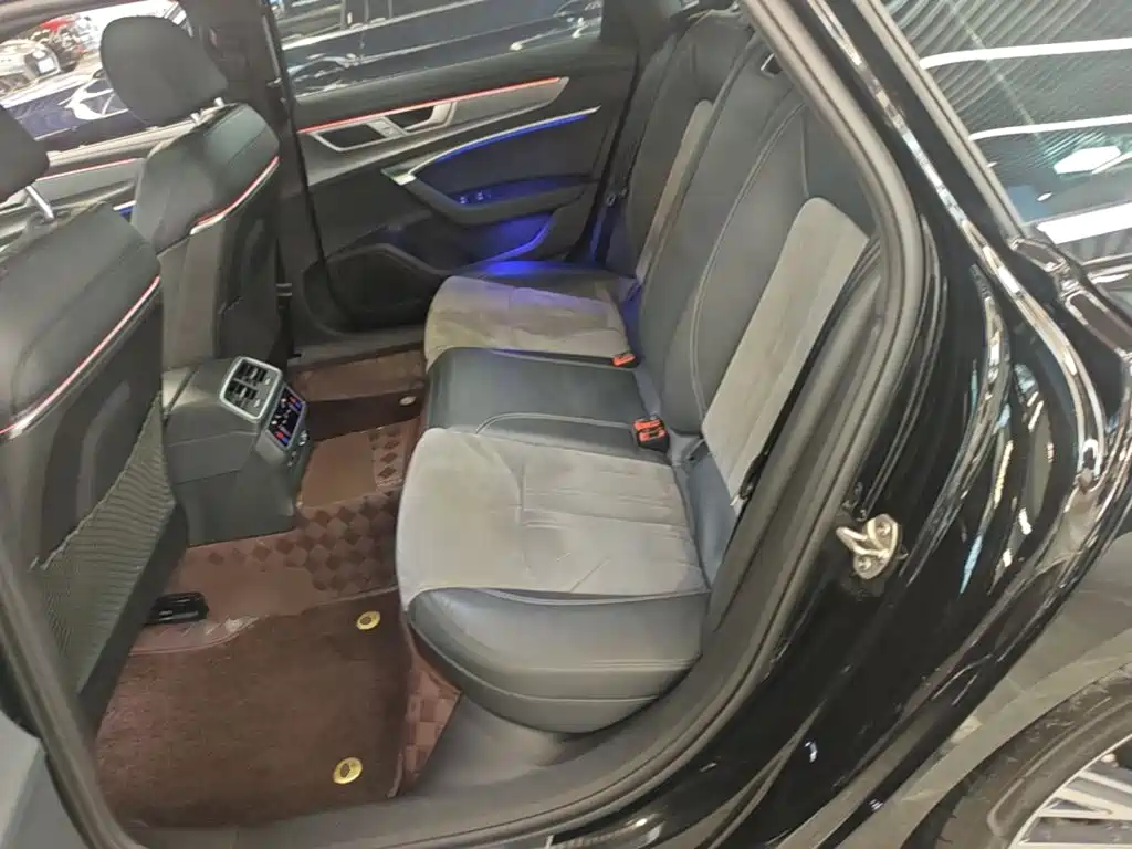 Audi A6L — миниатюра 17