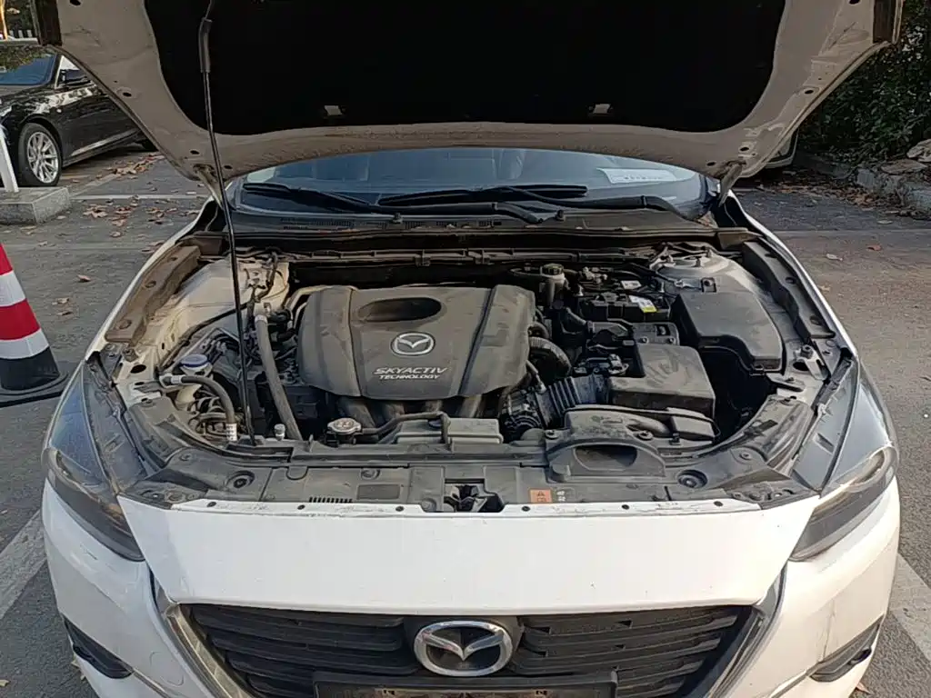 Mazda 3 Axela — миниатюра 25