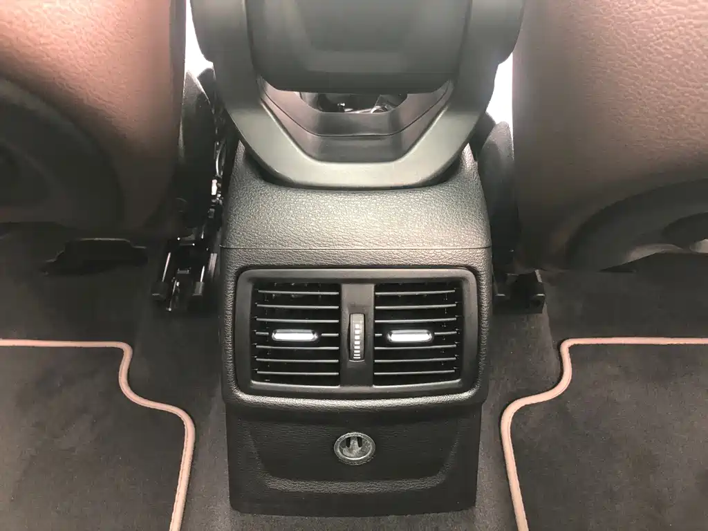 BMW X1 — миниатюра 8