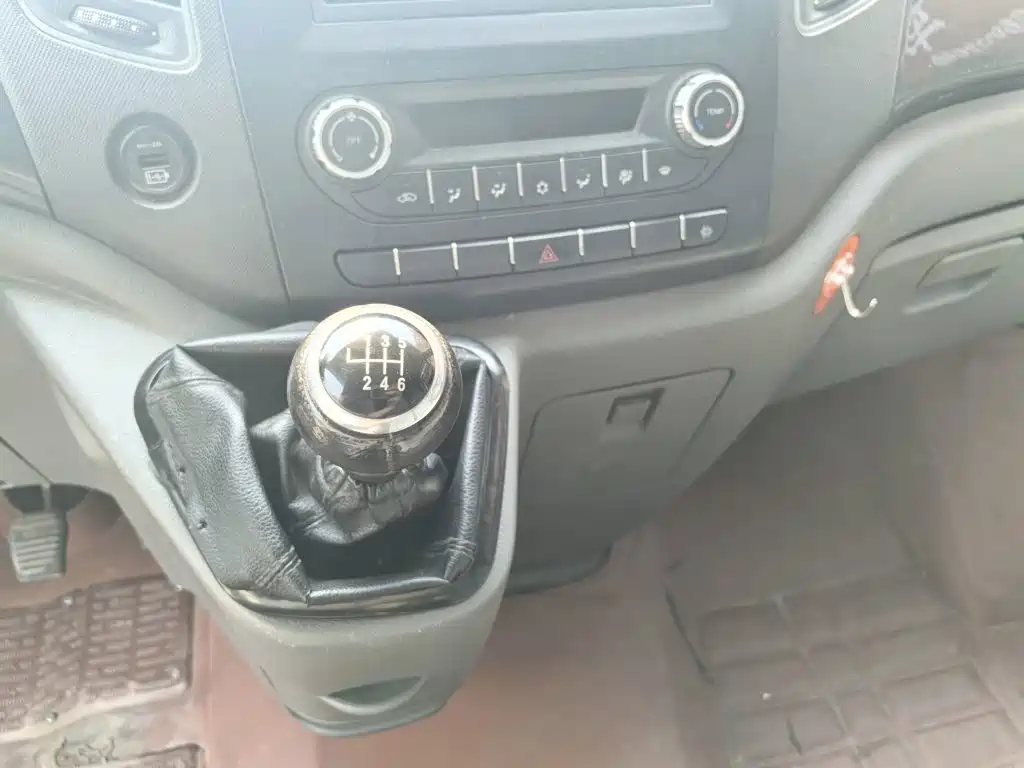 Foton Tuyano — миниатюра 12