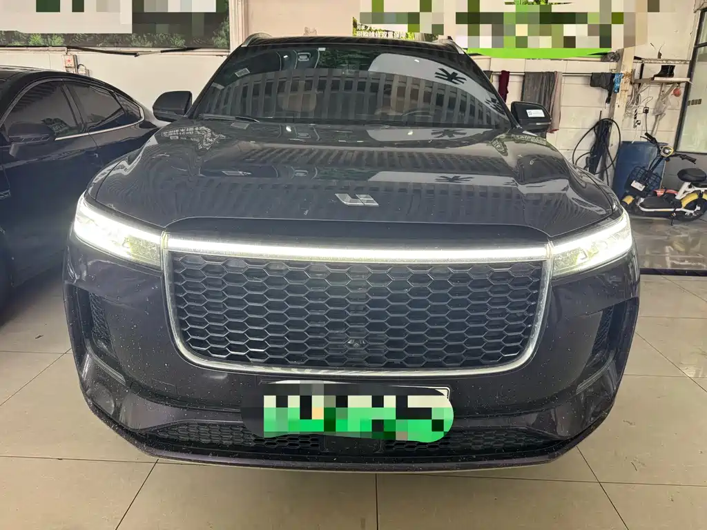 Li Auto Li ONE — миниатюра 2