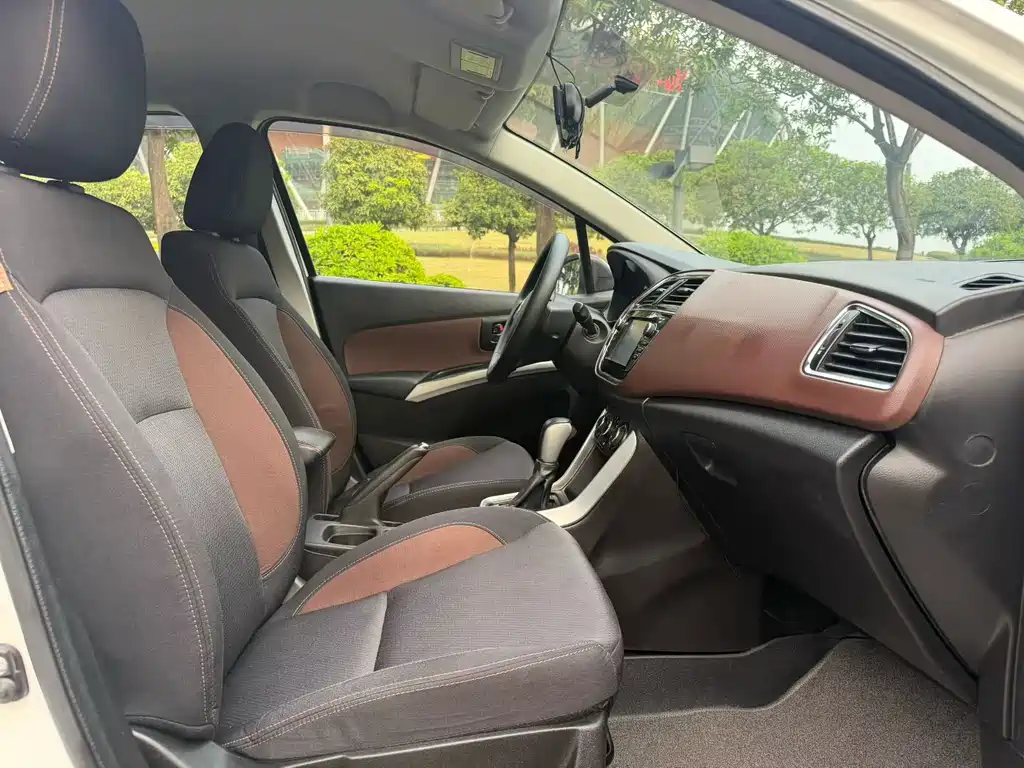 Suzuki Vitara — миниатюра 5