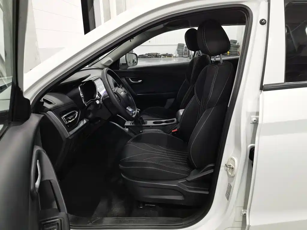 Jetour X70M — миниатюра 10