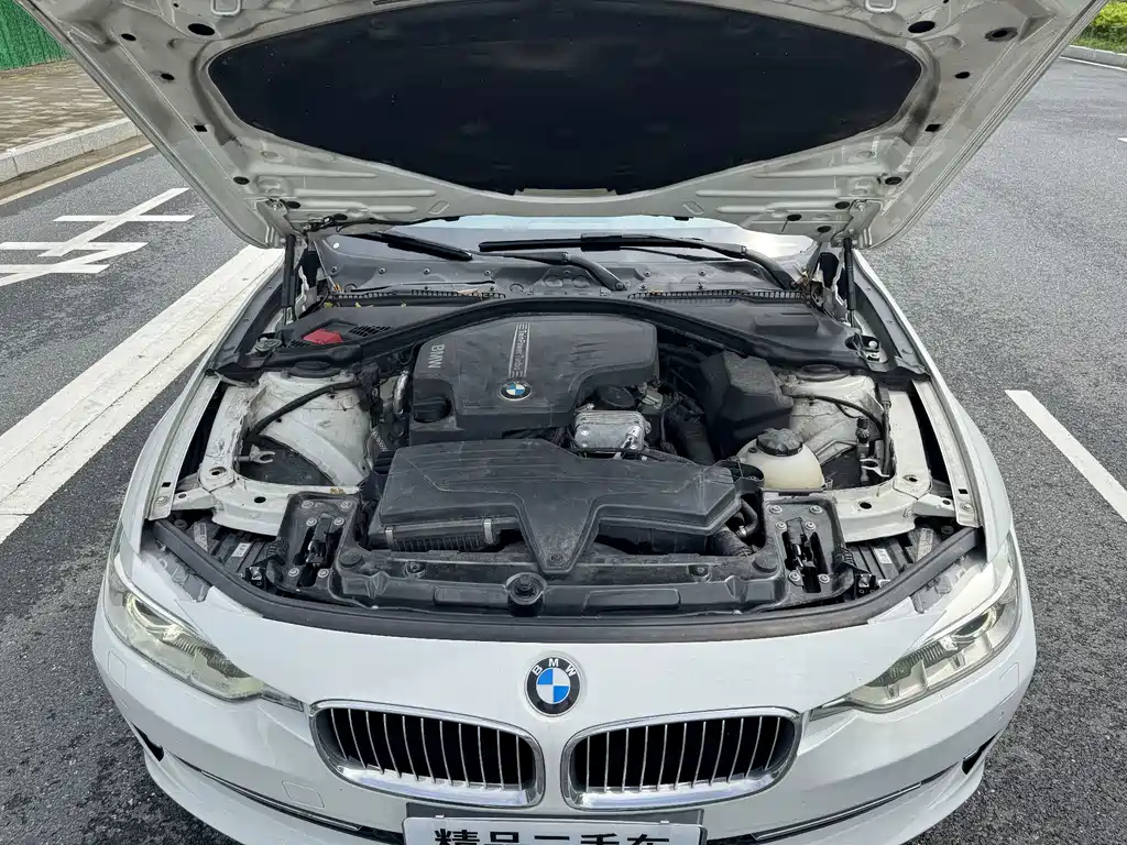 BMW 3 Series — миниатюра 23