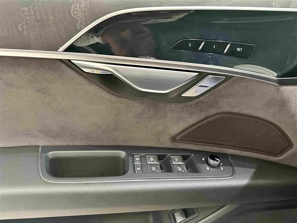 Audi A8 2021 A8L 50 TFSI quattro Comfort