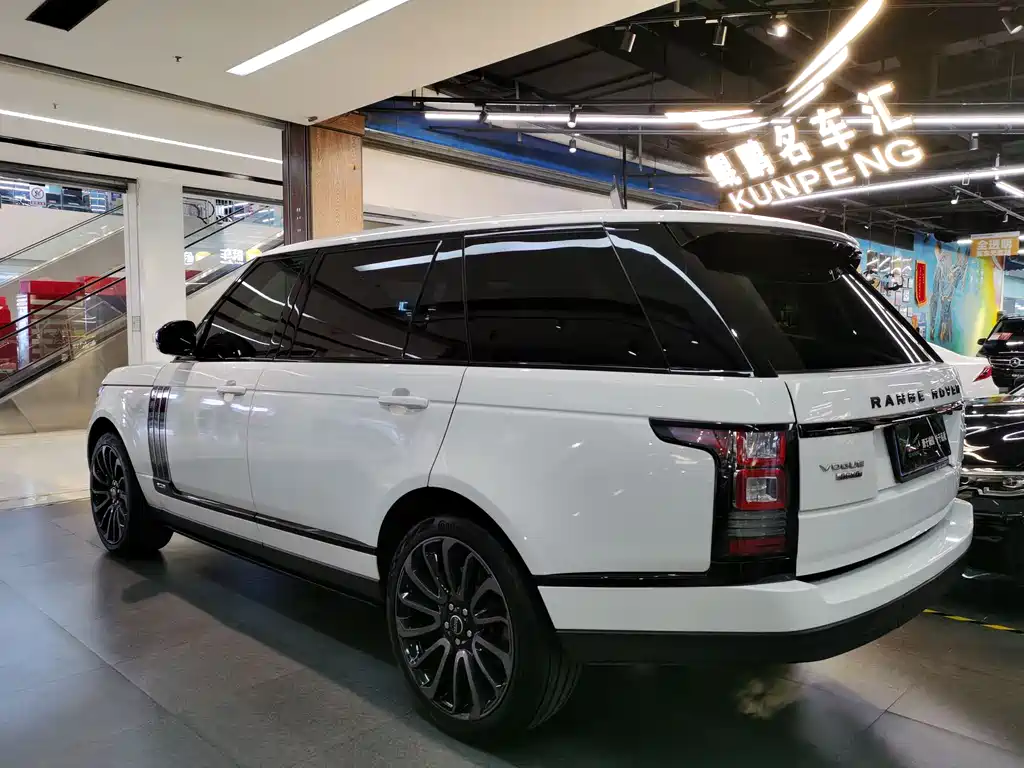 Land Rover Range Rover 2016 3.0 SC V6 Vogue Long Wheelbase