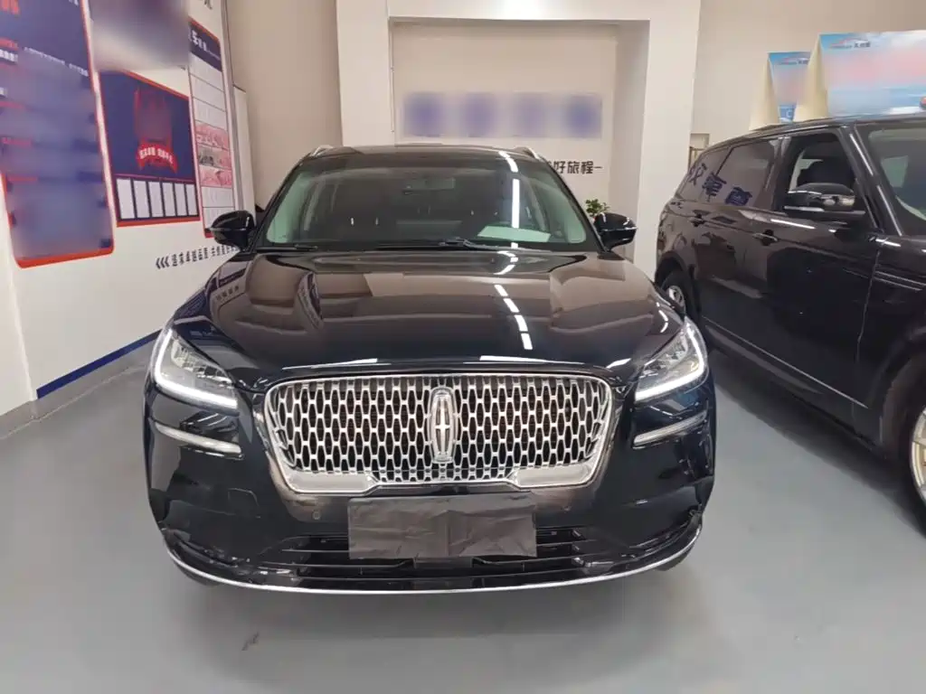 Lincoln Corsair — миниатюра 3