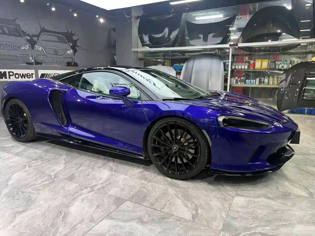 McLaren GT — миниатюра 4