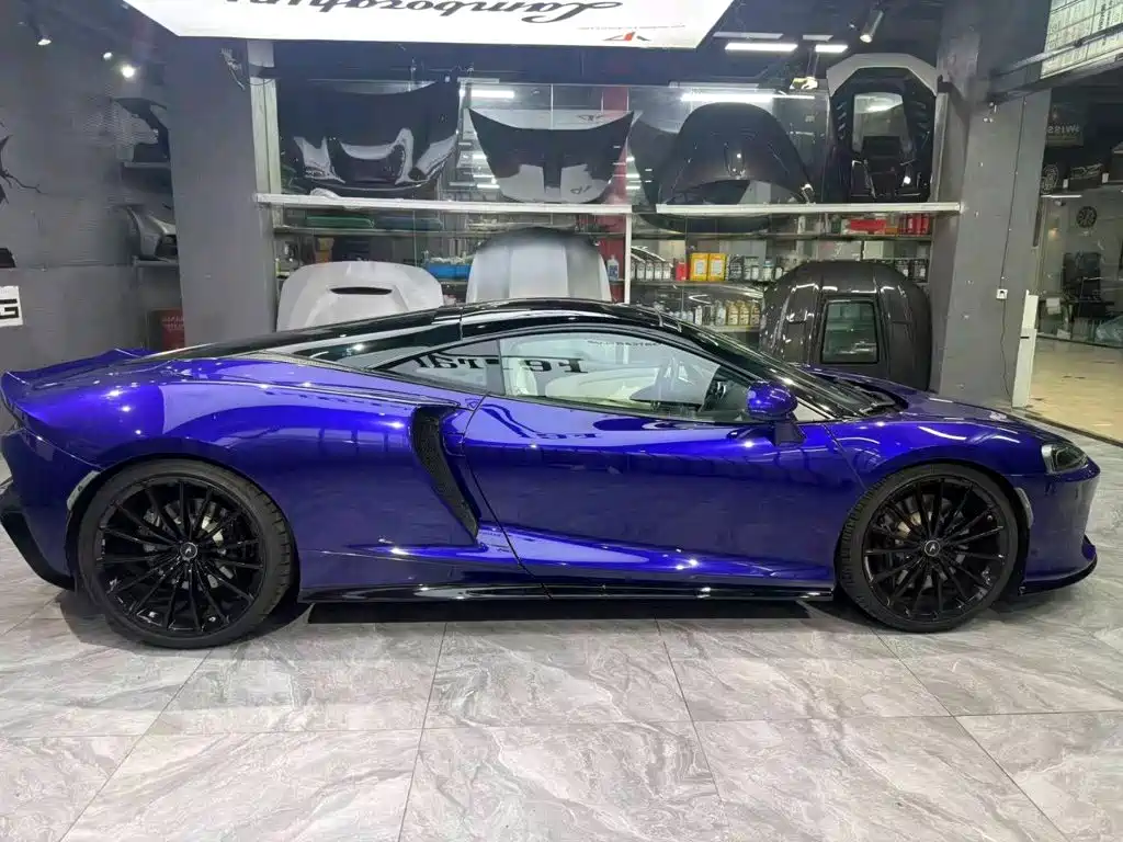 McLaren GT — миниатюра 8