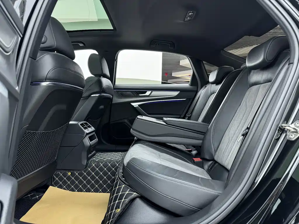Audi A6L — миниатюра 7